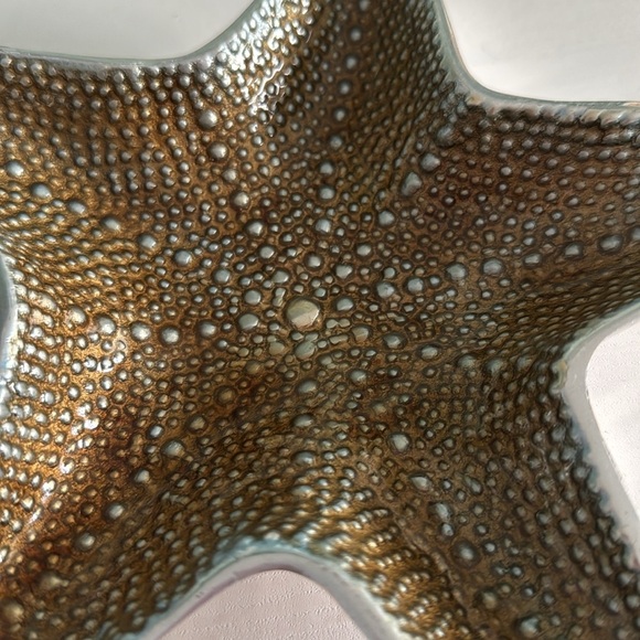 Mariposa Golden Brown Enamel on 100% Recycled Aluminum Starfish Tray from Mexico - Picture 3 of 5